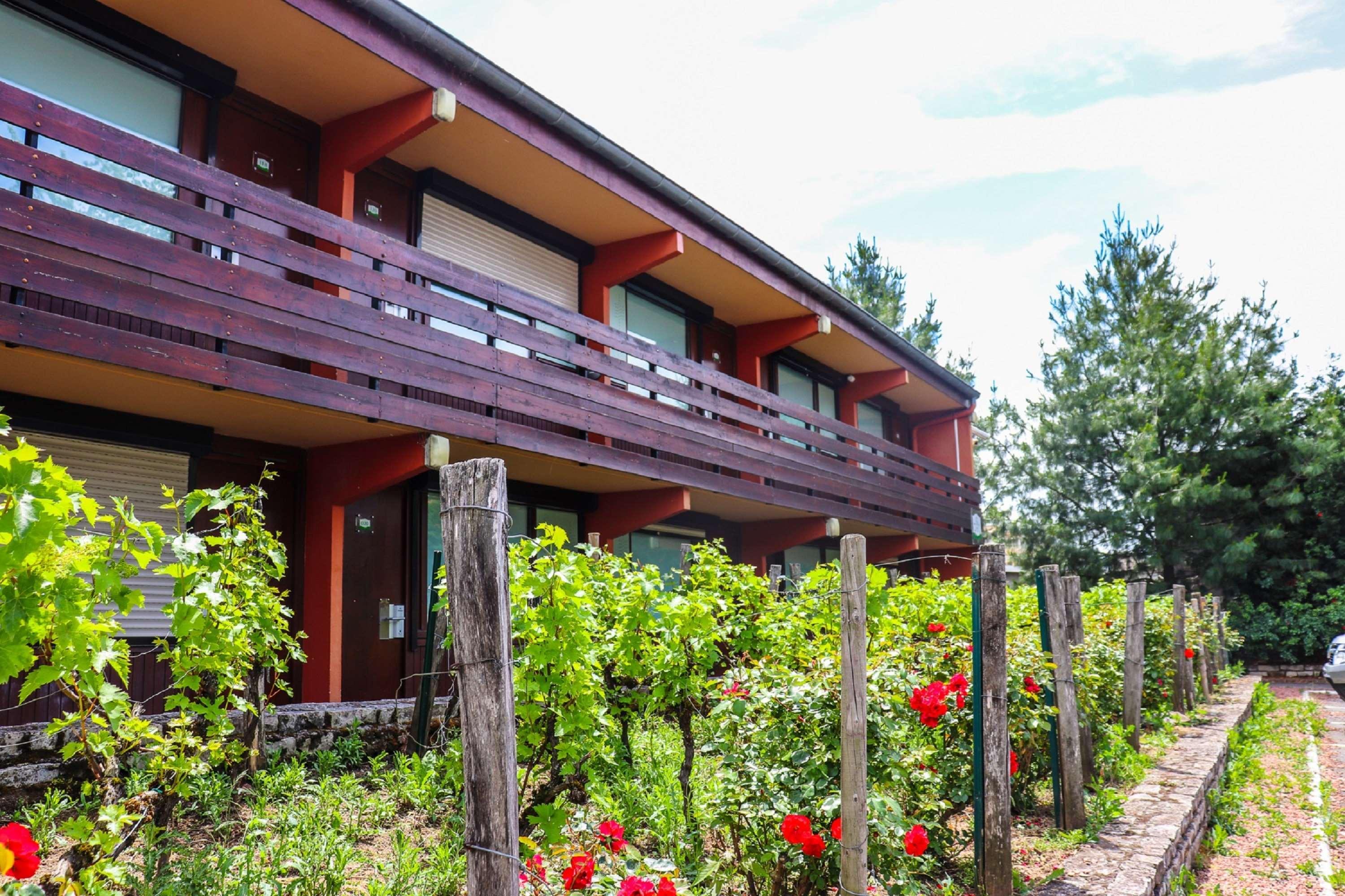 Kyriad Direct Roanne Hotel Bagian luar foto